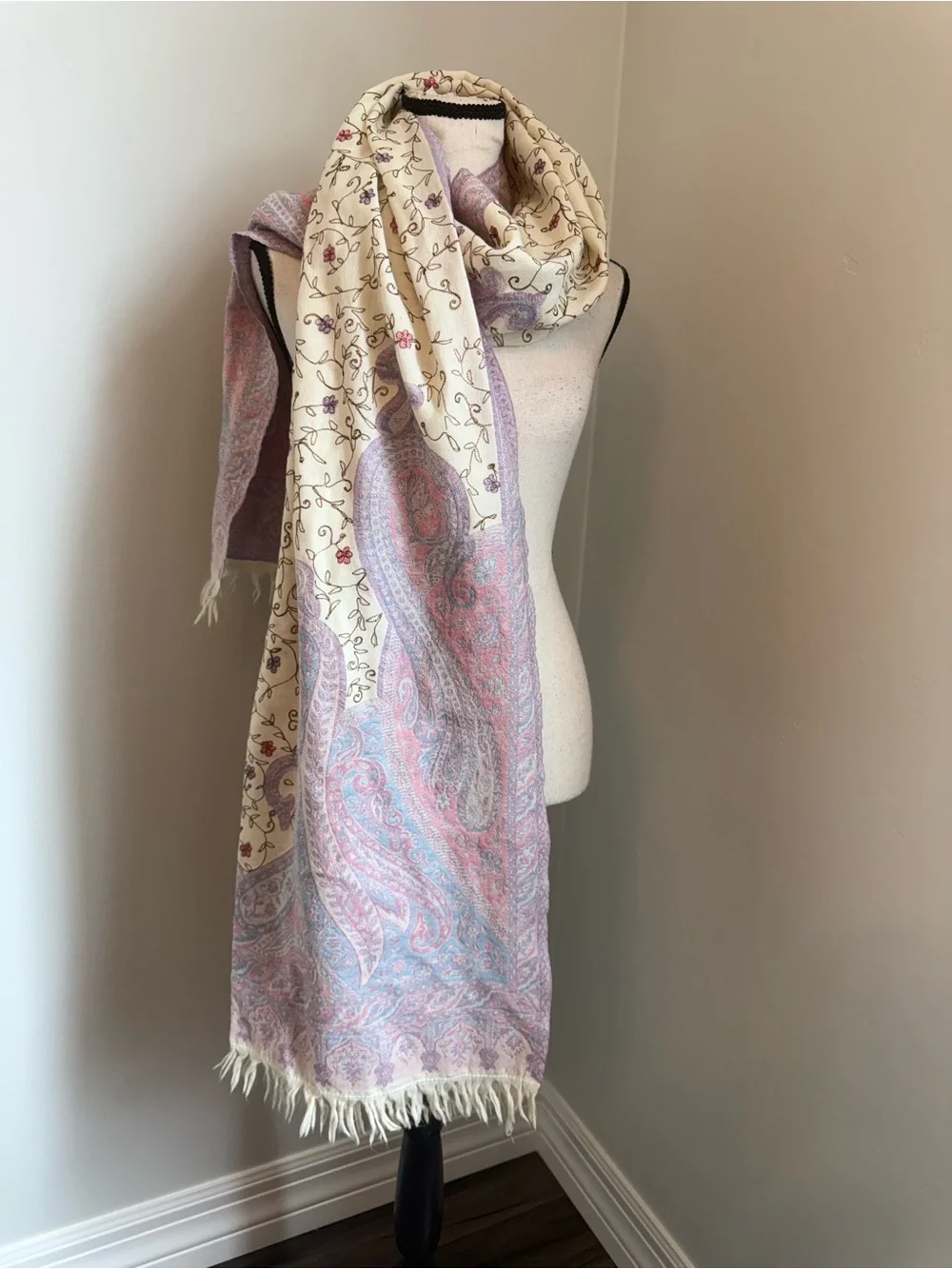Abrol 100% Pure New Wool Shawl Pastel Paisley Floral Gold Thread Fringe Wrap